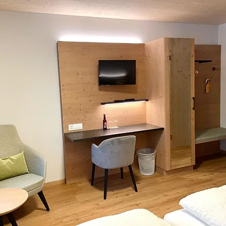 Bier & Erlebnis Hotel Des Alpes Отель